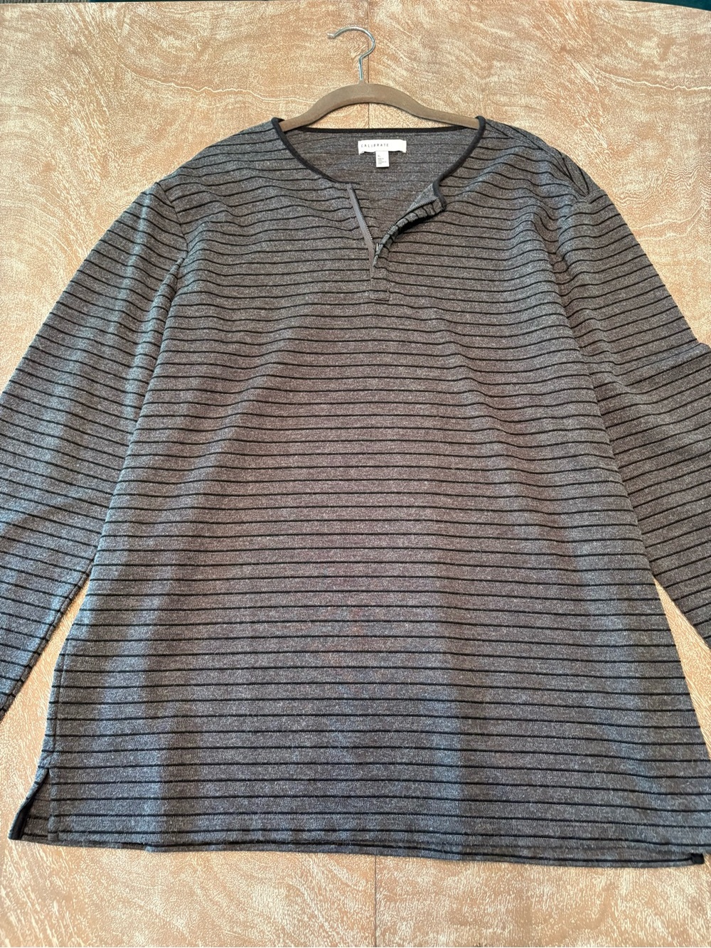 Calibrate Men’s Striped Quarter-Zip Sweater – XL – Gray/Charcoal